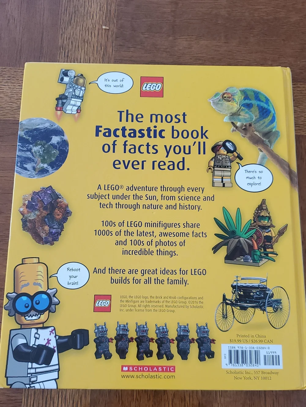 LEGO Factastic Book – White, Red, Yellow, Blue, Green, Purple